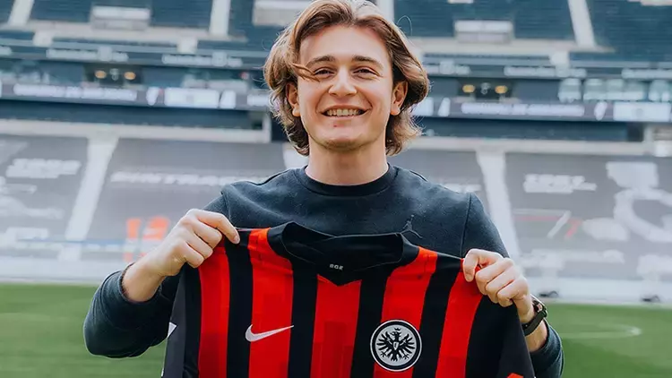 Ali Akman, Çorum Fk Ile Anlaştı Türkiye'ye Geri Dönüş