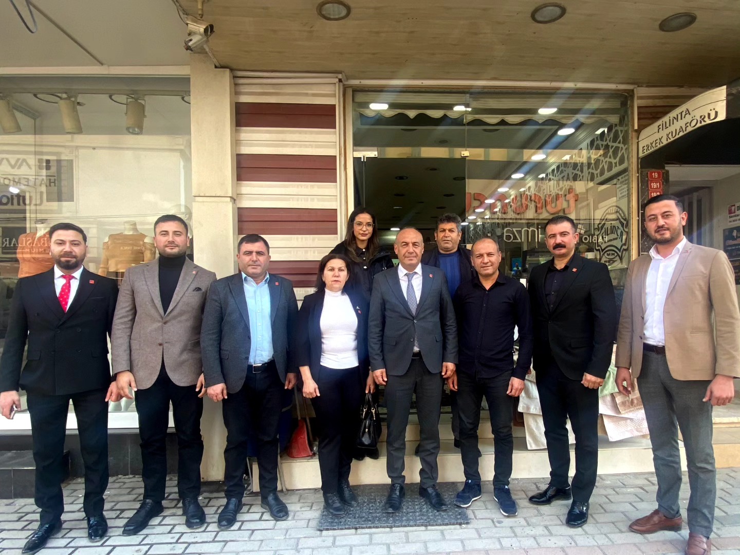 Chp Kadirli İlçe Başkanlığı’ndan Berberler Ve Kuaförler Odası’na Ziyaret (1)