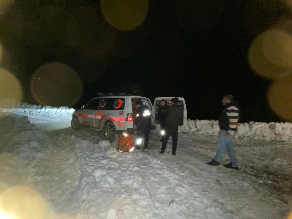 Batman’da Hamile Kadın İçin Zorlu Kurtarma Operasyonu (2)