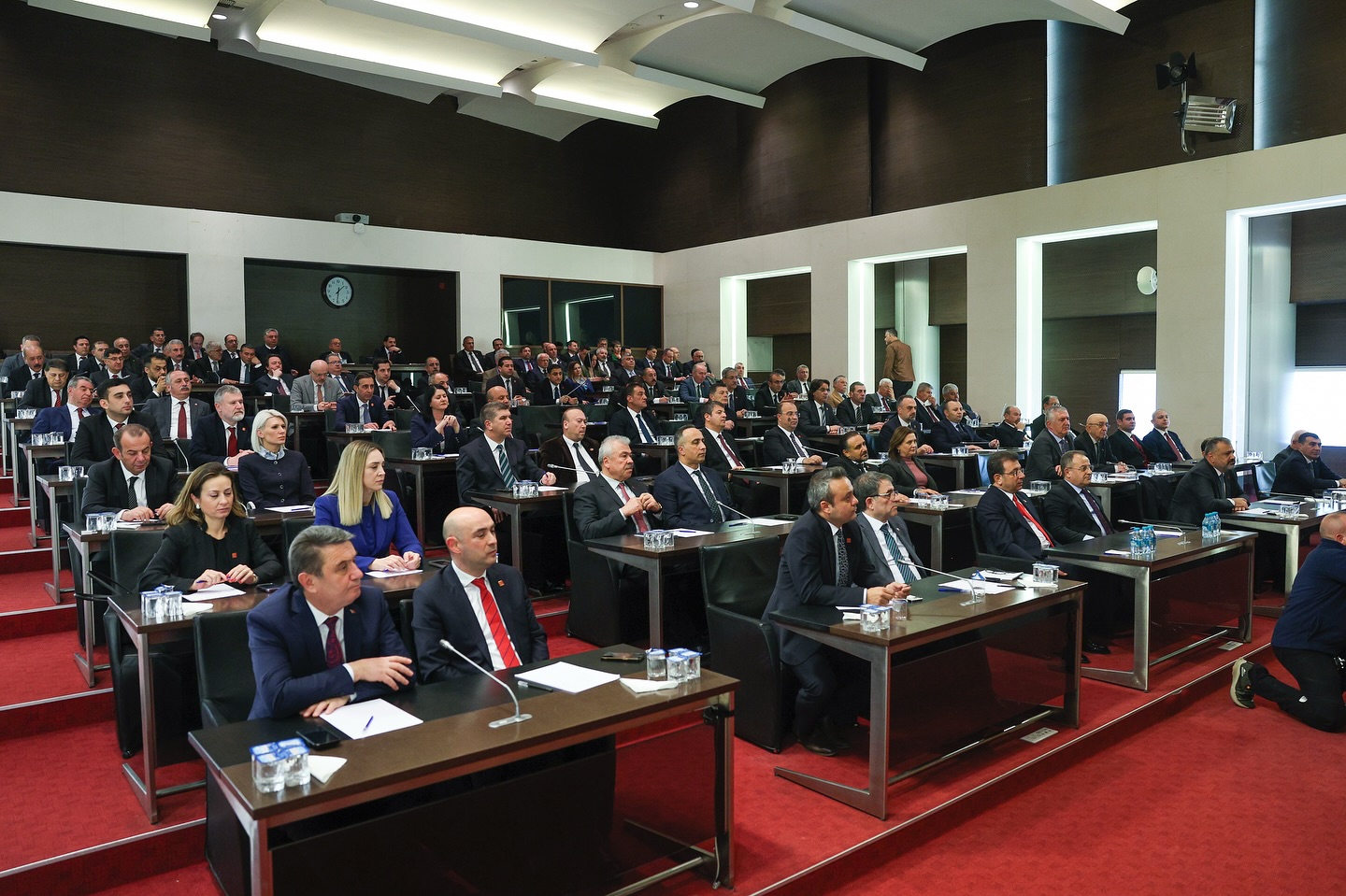 Chp İl Başkanları Toplantısında İmamoğlu'na Destek Mesajı​ (1)