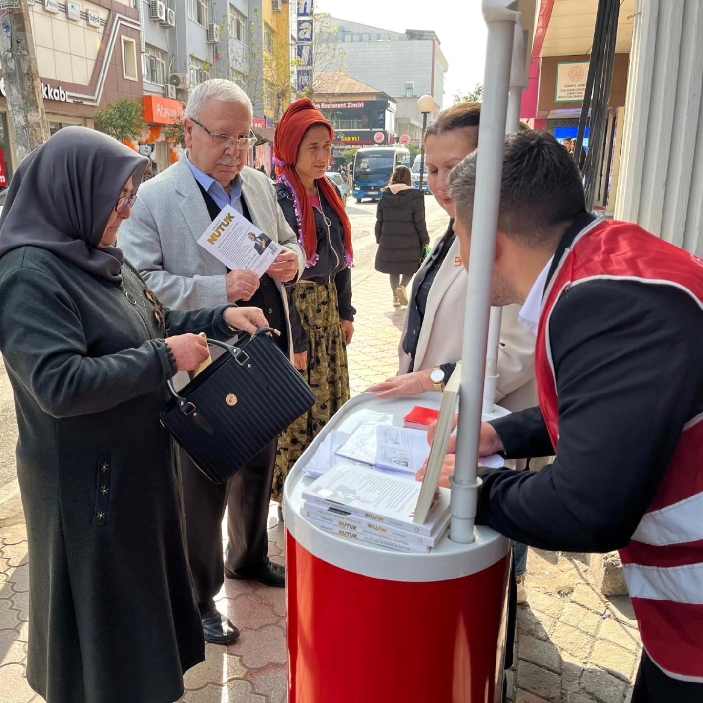 Chp İlçe Başkanı Eker “Daha Güçlü Bir Chp, Daha Güçlü Bir Türkiye” (2)