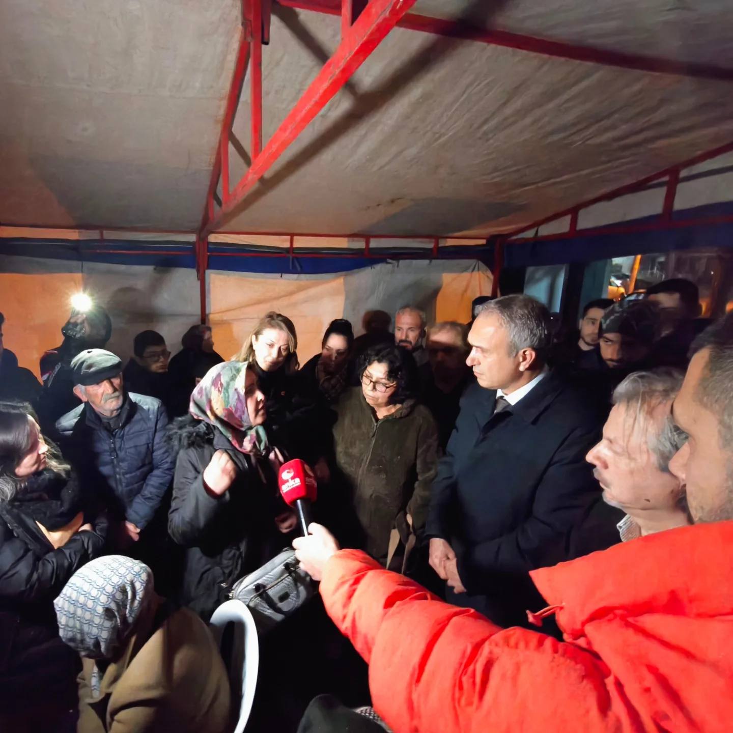 Chp’li Asu Kaya “Depremzedeler Haklı İsyanında Sonuna Kadar Haklı” (7)