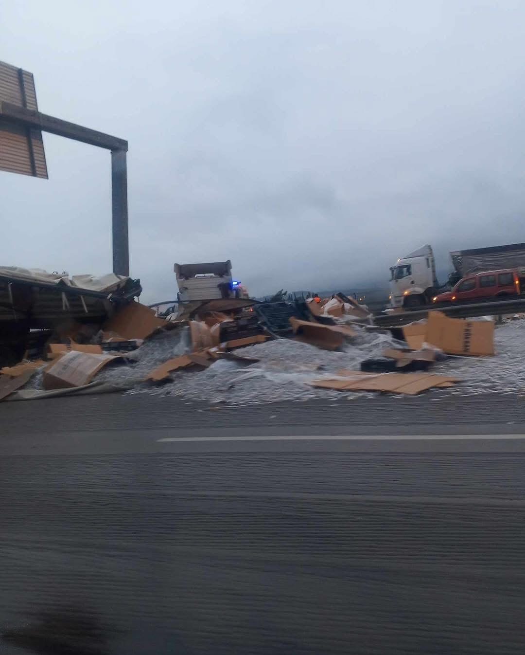 Düziçi Gişeleri Yakınında Feci Trafik Kazası Yaralılar Var (2)