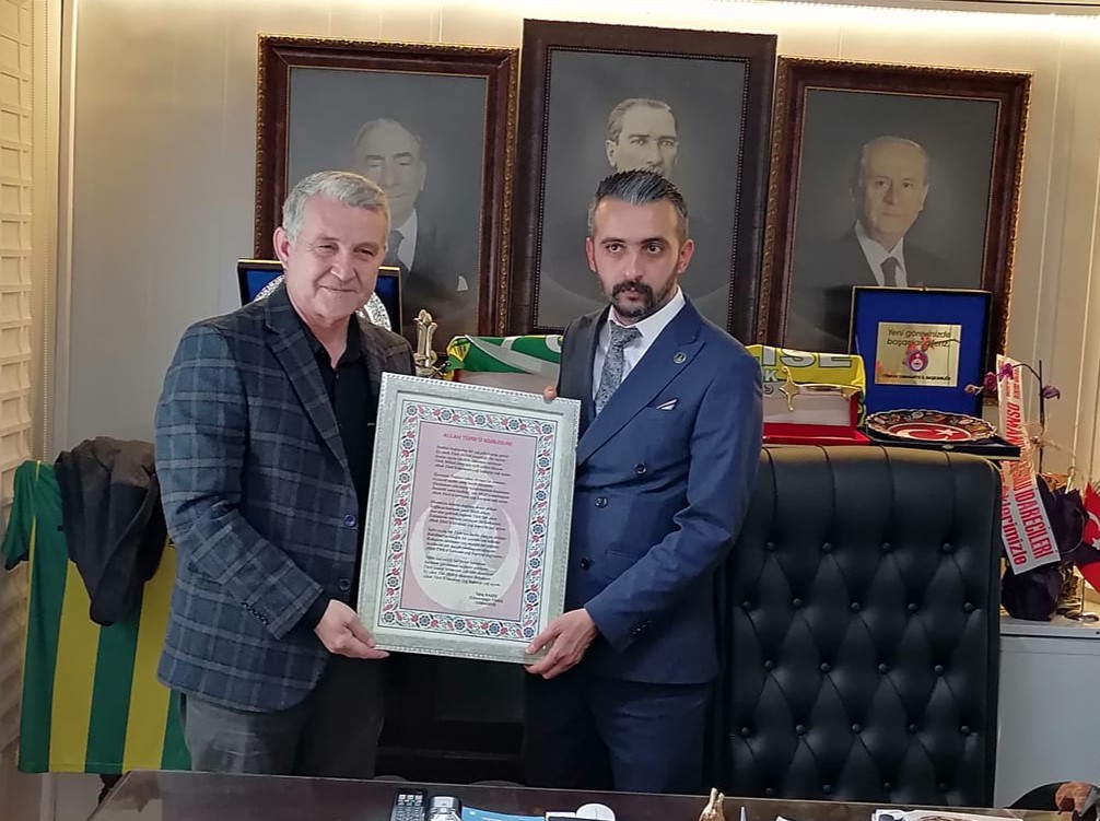 Osked’den Necip Fazıl Ai̇hl Ve Ülkü Ocakları’na Anlamlı Ziyaret (5)