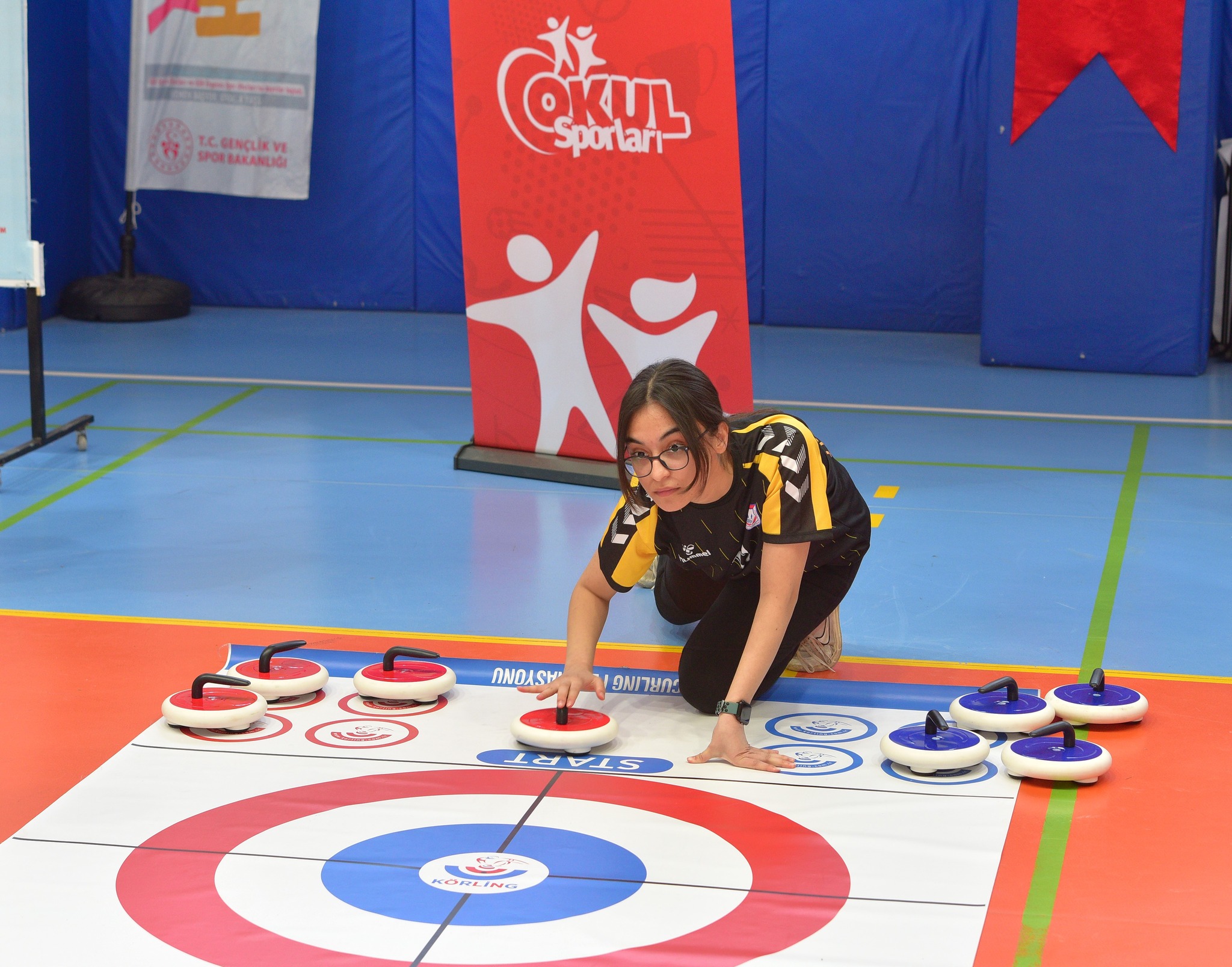 Osmaniye'de Floor Curling Müsabakaları Yapıldı (3)