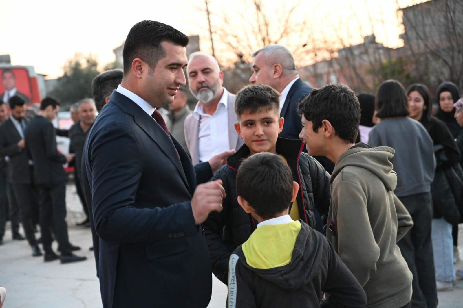 Kadirli'de Cengiz Topel Mahallesi’nde Gönül Sofrası Kuruldu (2)
