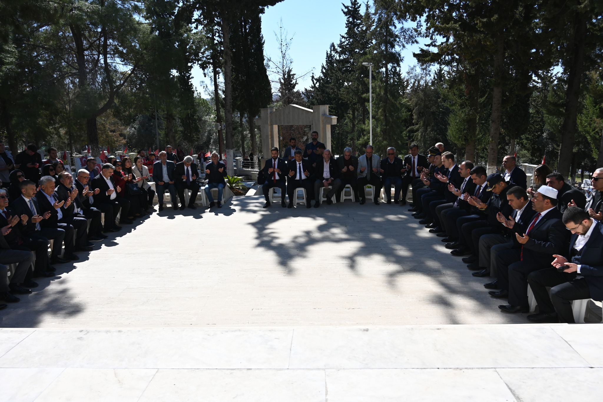 Kadirli'de Şehitlerimiz Dualarla Anıldı (4)
