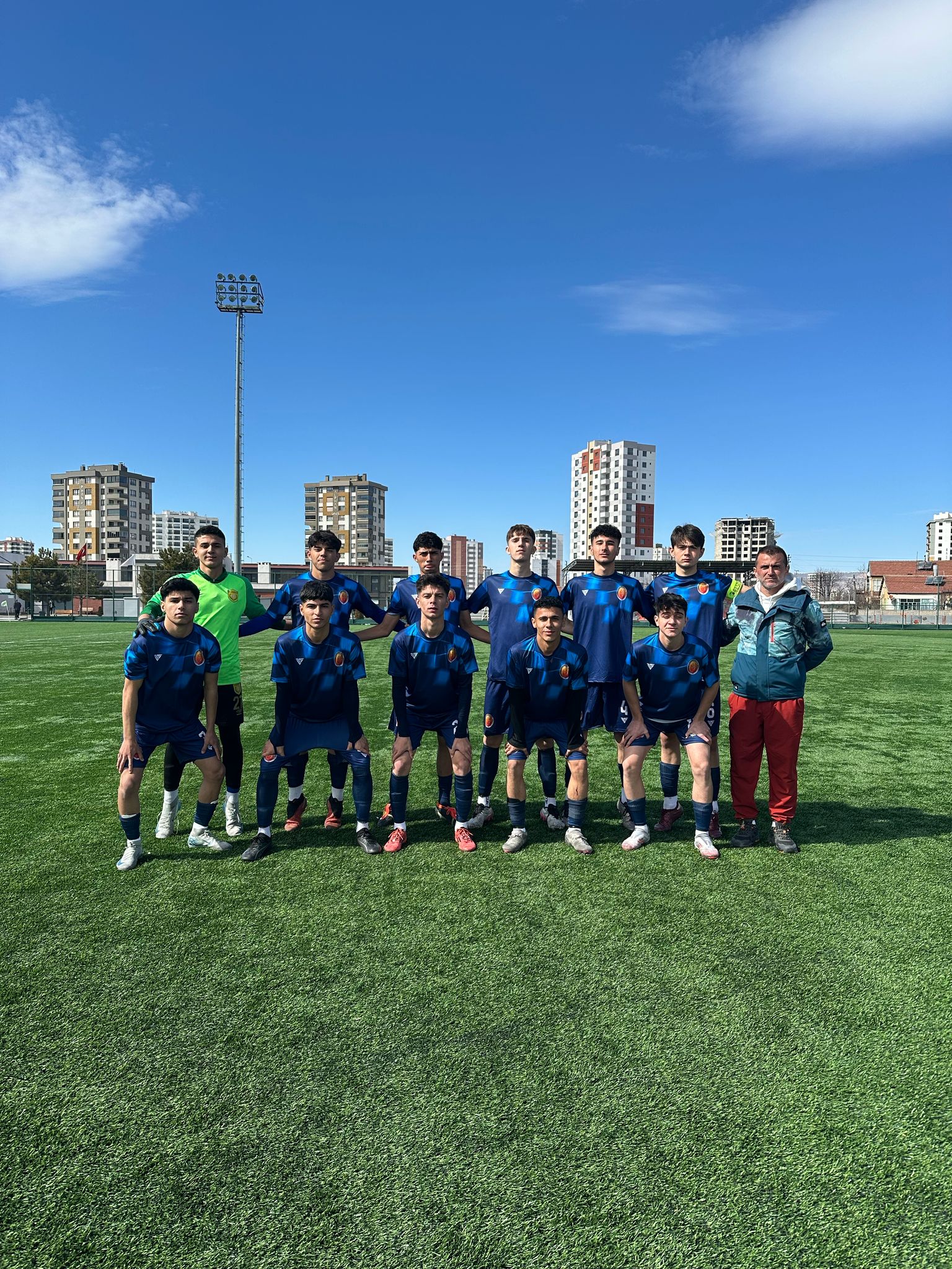 Osmaniye Samet Aybaba Spor Lisesi Kayseri’de Şampiyon Oldu! (3)