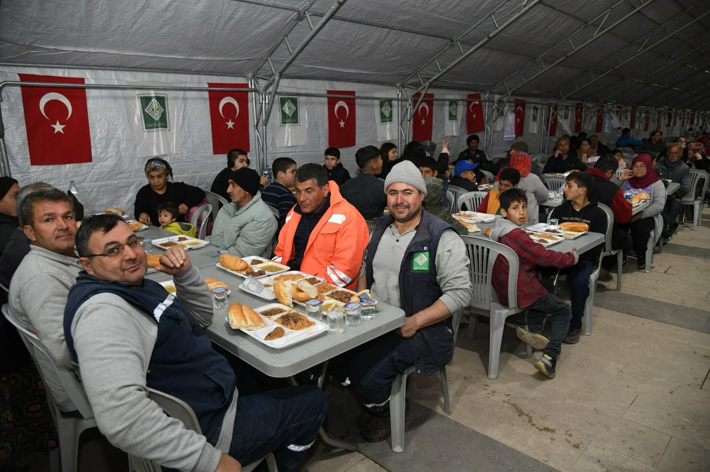 Ramazan Boyunca İftar Çadırı Açık Olacak (1)