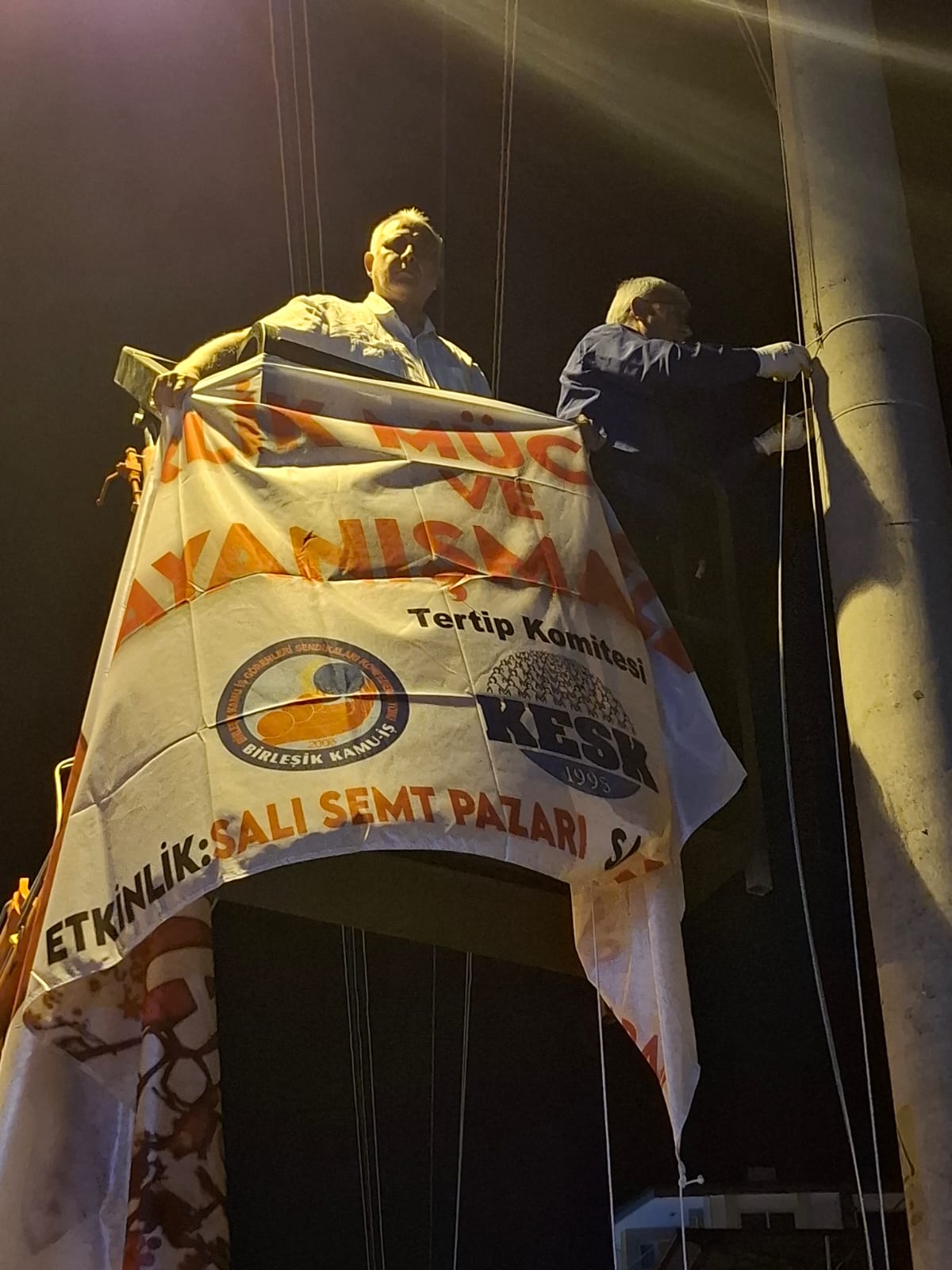 Osmaniye’de 1 Mayıs Coşkusu Semt Pazarında (5)