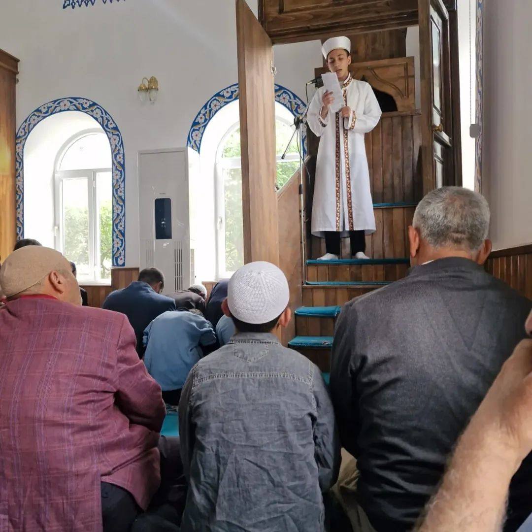 Toprakkale’de Hafız Öğrenci İmamlık Yaptı (2)