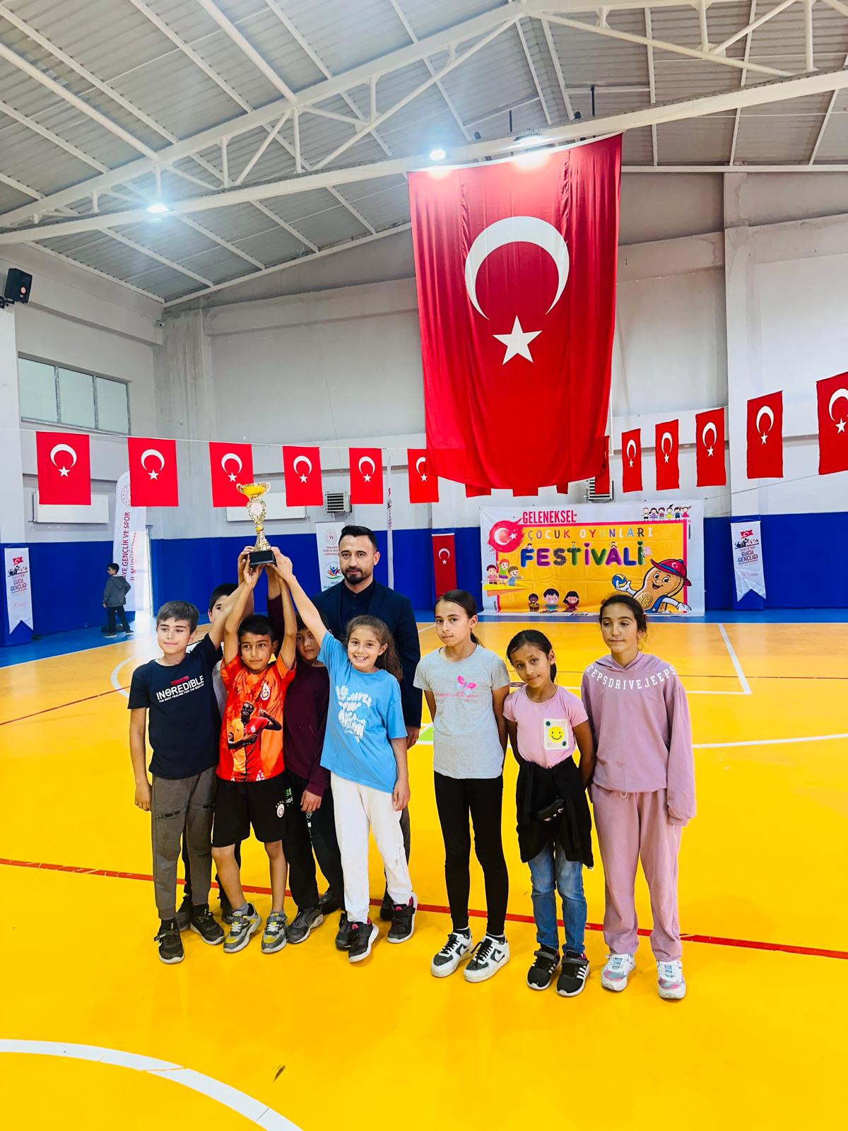 Hasanbeyli’de İlk Geleneksel Çocuk Oyunları Şenliği (3)