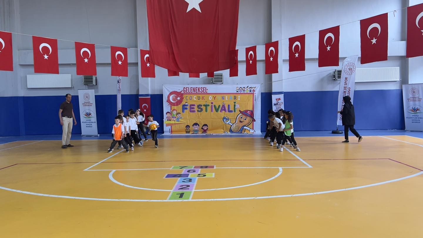 Hasanbeyli’de İlk Geleneksel Çocuk Oyunları Şenliği (8)