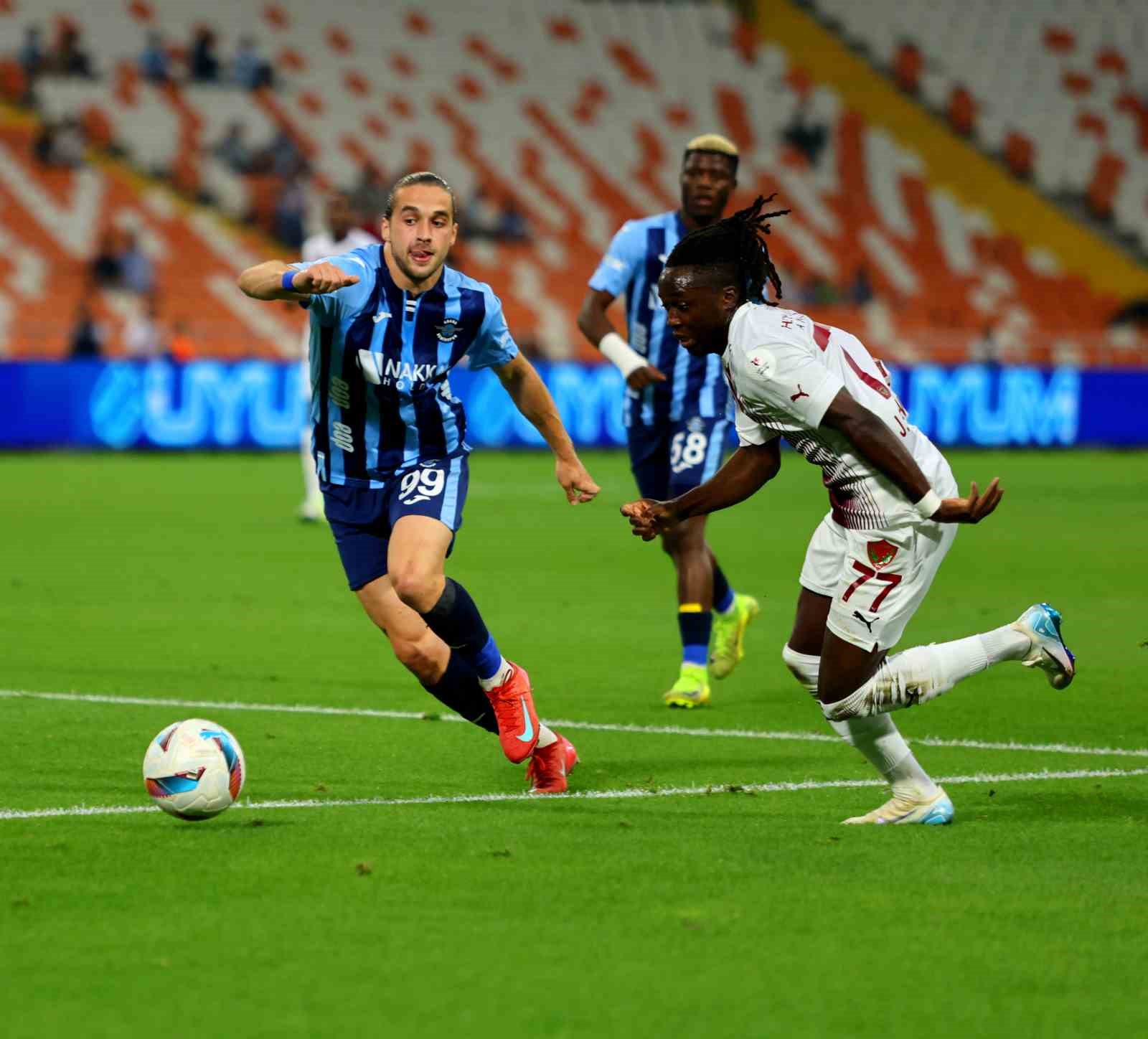 Trendyol Süper Lig: Adana Demirspor: Atakaş Hatayspor: 3 (İlk Yarı)