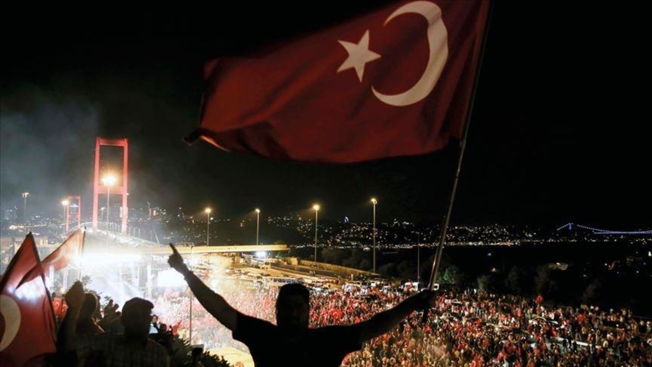 15 Temmuz Özel Sektör Ve Kamuya Tatil Olacak Mı1