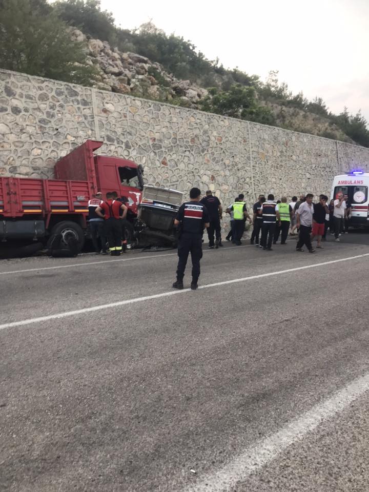 Andırın Yolu’nda Feci Kaza 1 Kişi Hayatını Kaybetti (2)