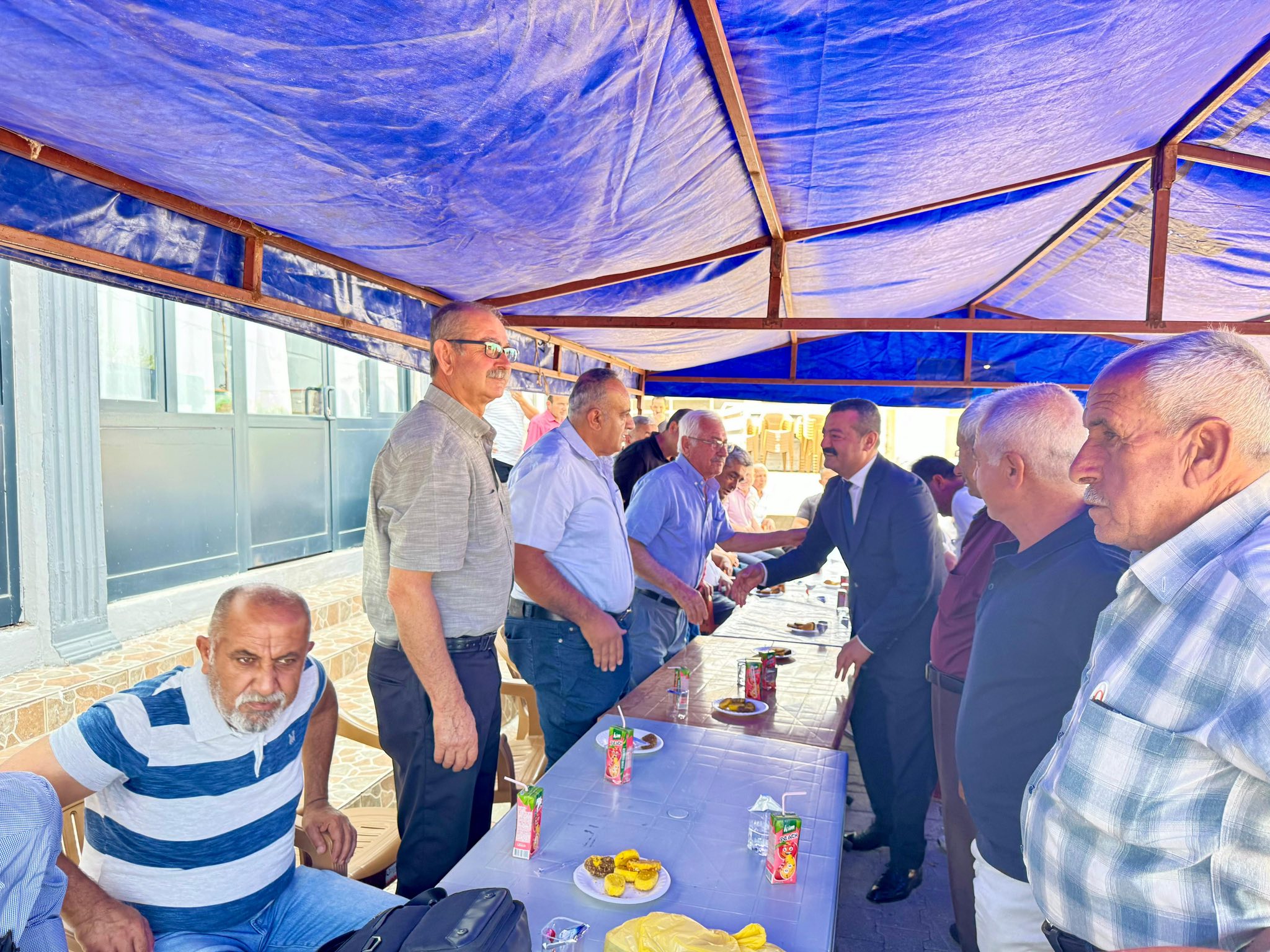 Başkan Aksoy, Hemşehrileriyle Gönül Gönüle Bayramlaştı (10)