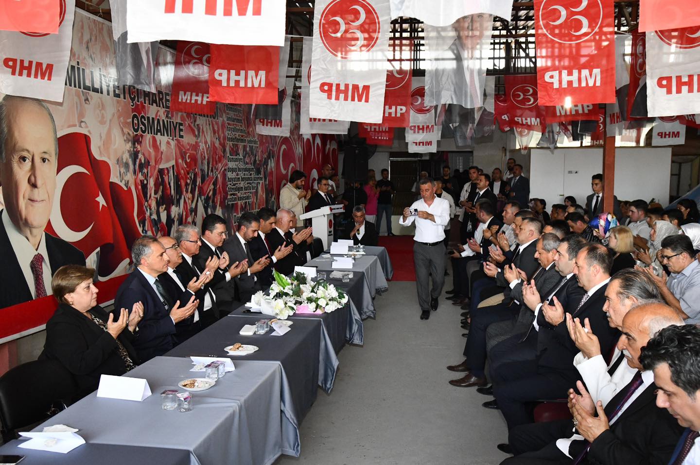 Başkan Çenet Mhp Bayramlaşmasında (1)