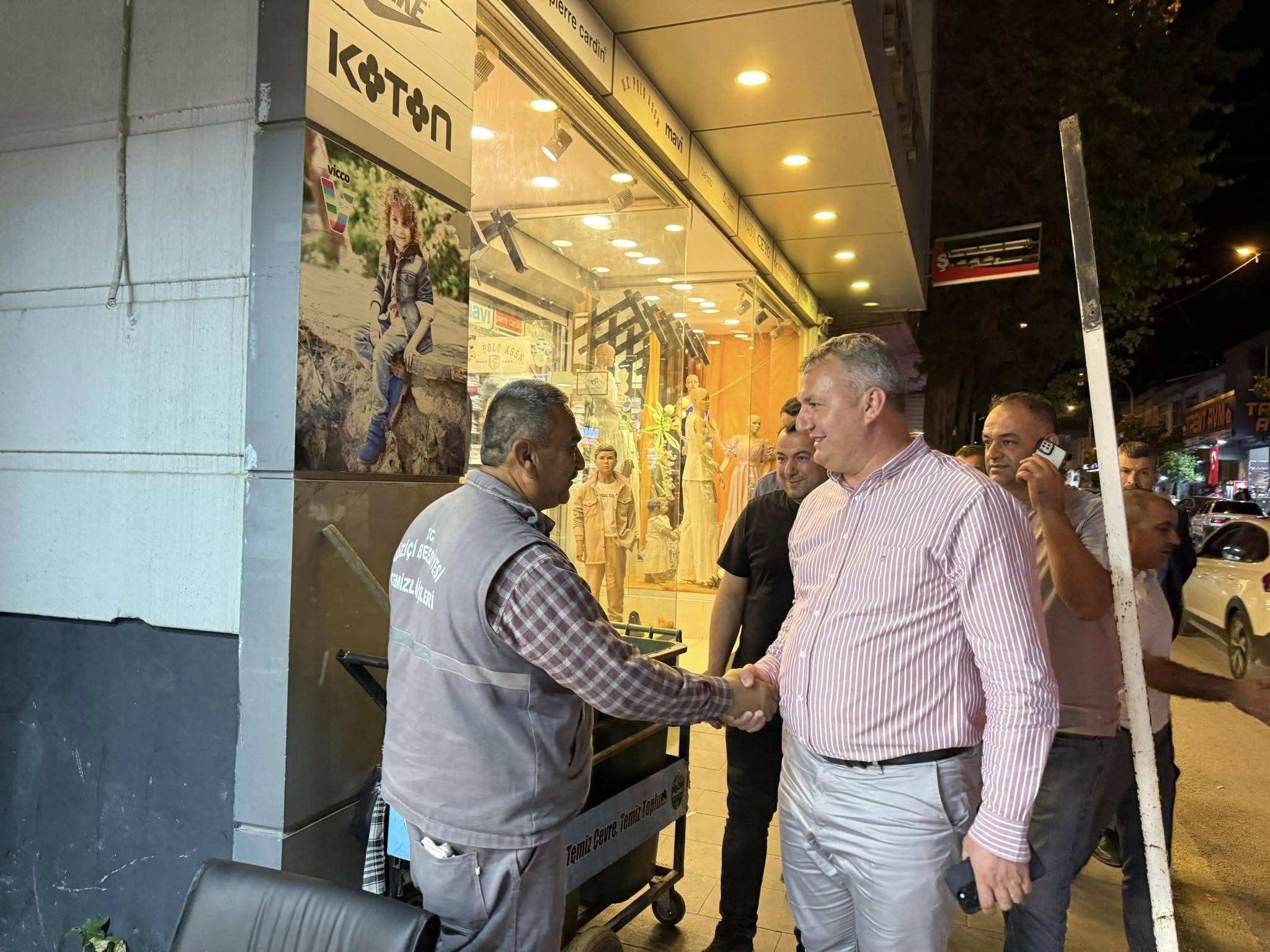 Başkan İba’dan Esnafa Bayram Ziyareti (1)
