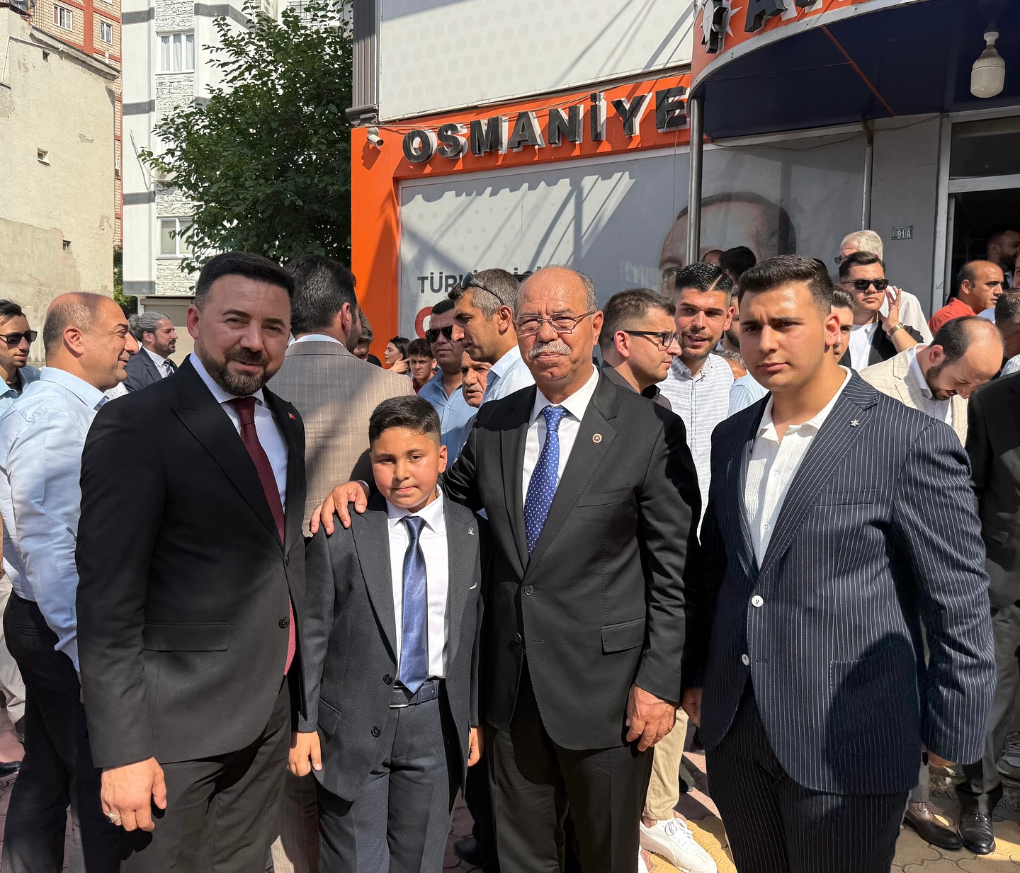 Başkan Kararmaz, Osmaniye’deki Ak Parti Bayramlaşmasında Teşkilatla Buluştu (8)