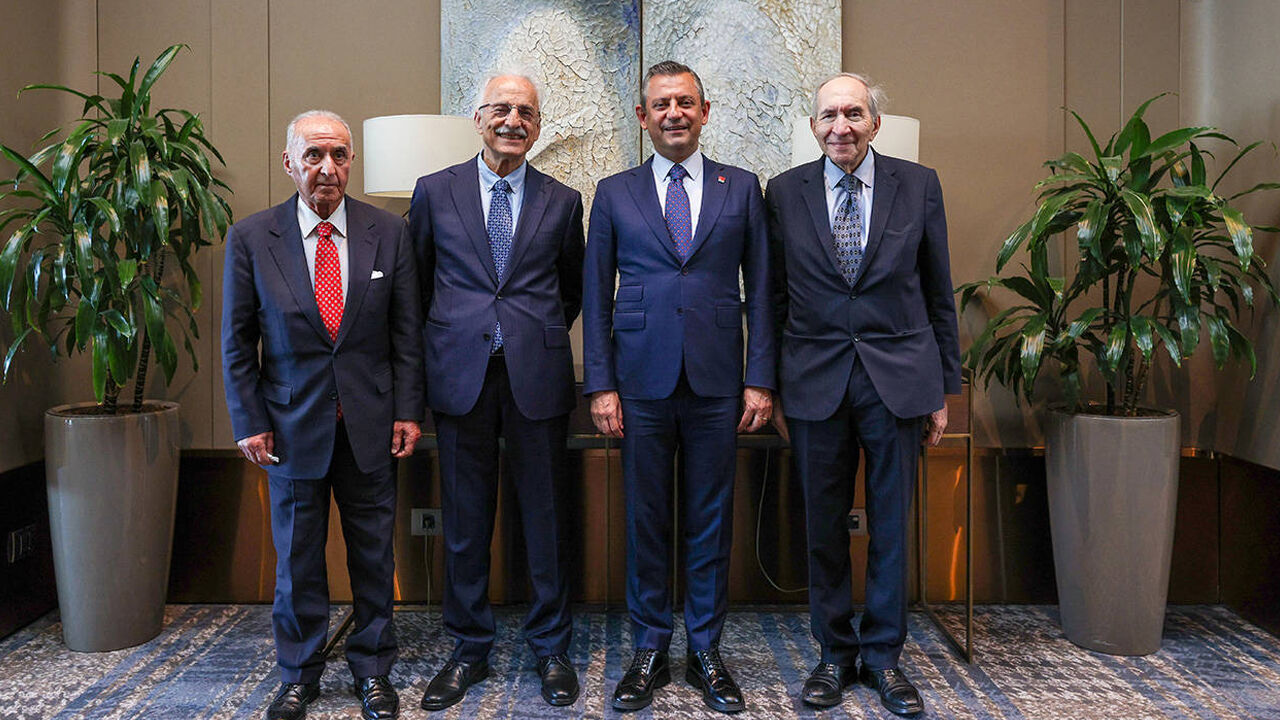 Chp'nin Üç Eski Genel2