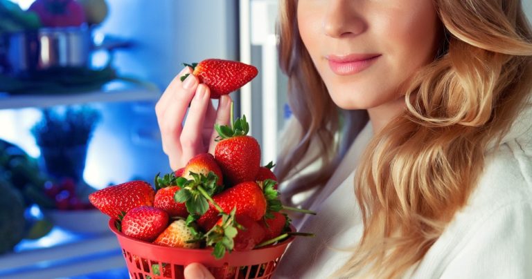 Çilekler 2 Kat Daha Uzun Olacak. Sadece Yap