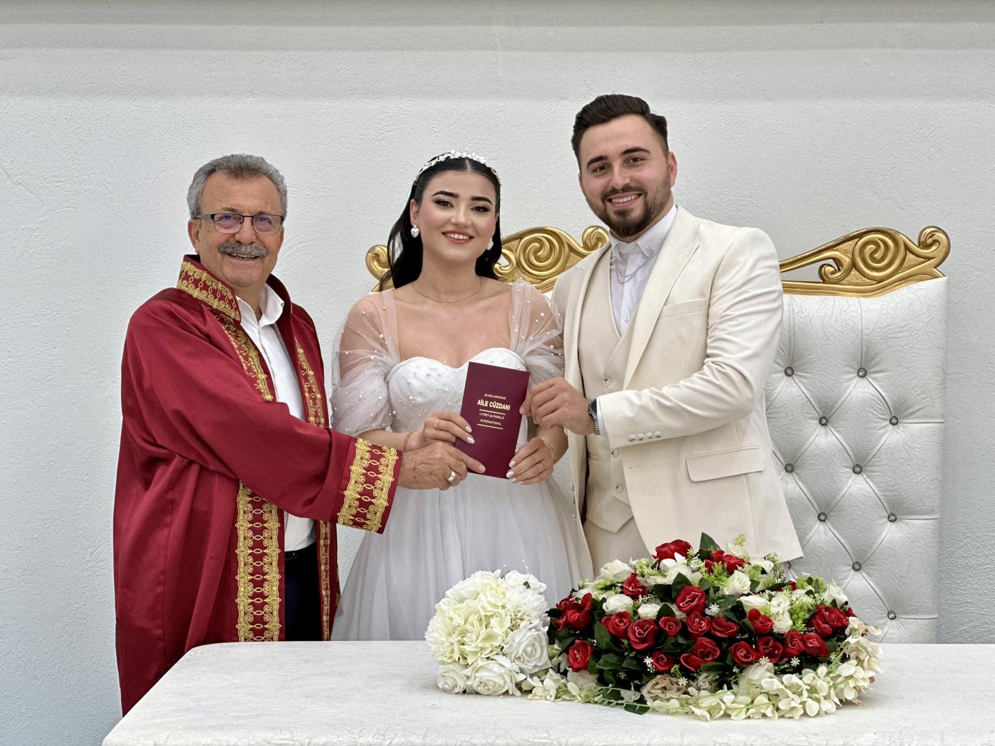 Genç Çifte Başkan Yeşildemir’den Nikah Sürprizi (2)