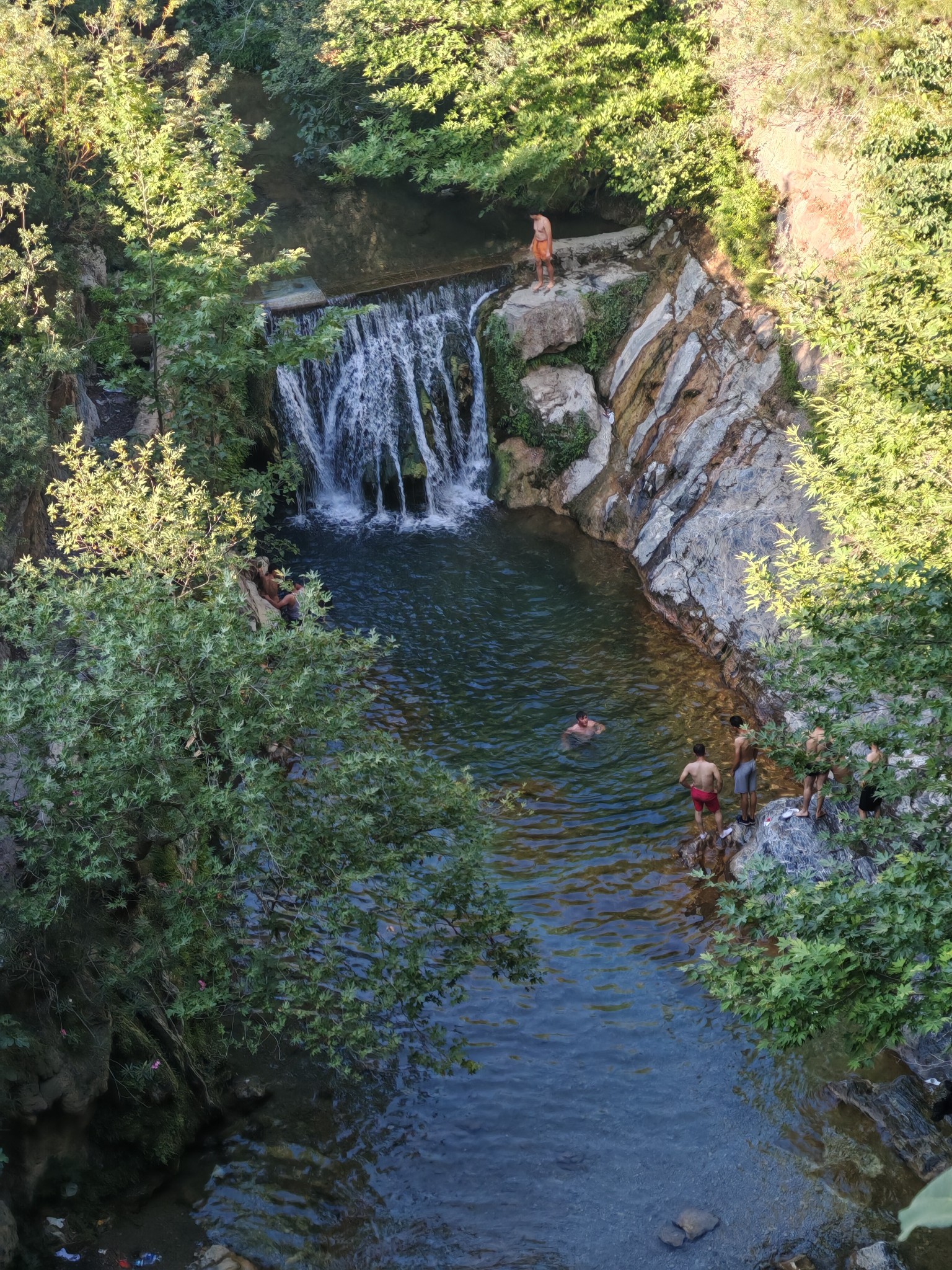 Karasu Şelalesi Doğaseverleri Büyülüyor (1)-1