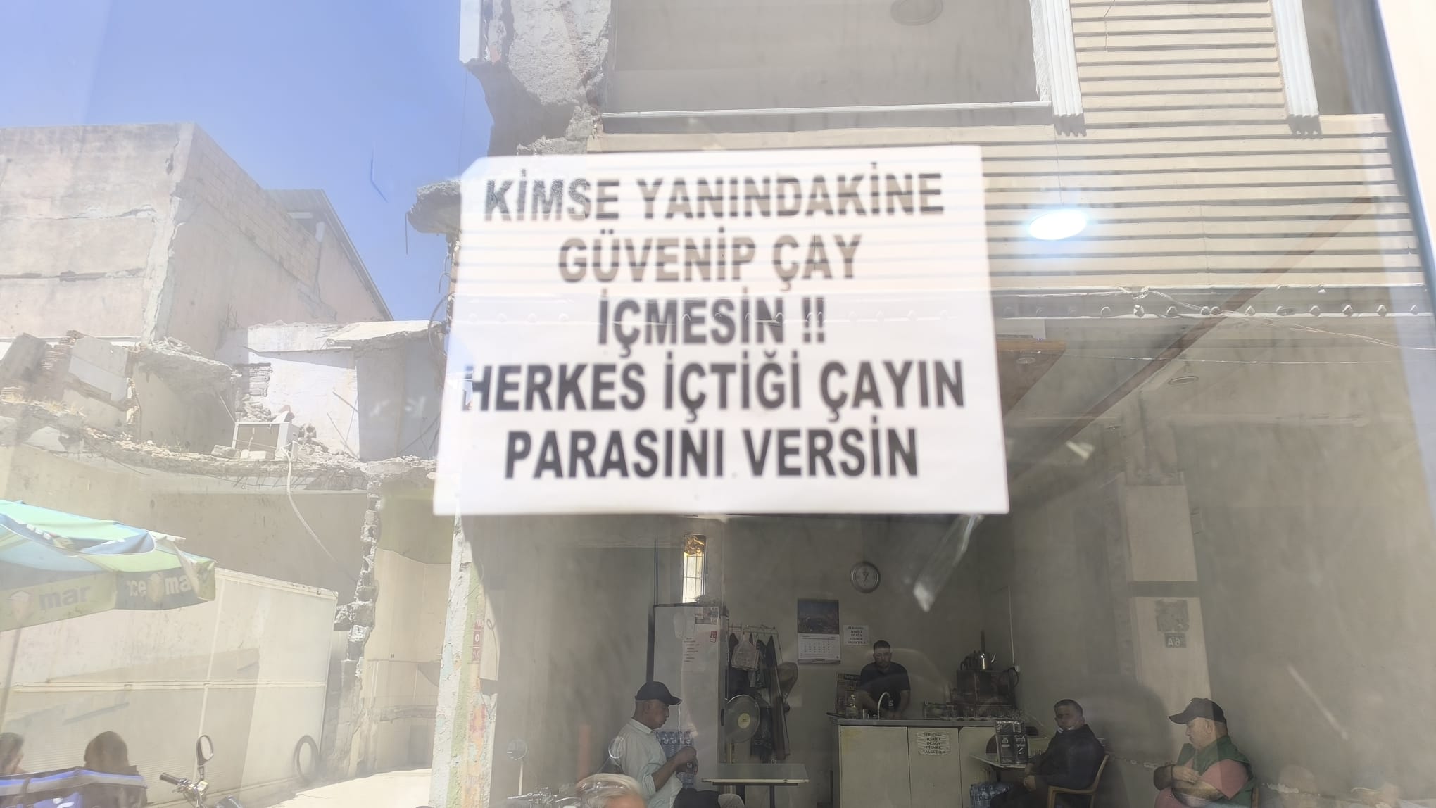 Osmaniye’de Esnaftan İlginç Uyarı “Kimse Yanındakine Güvenip Çay İçmesin” (3)