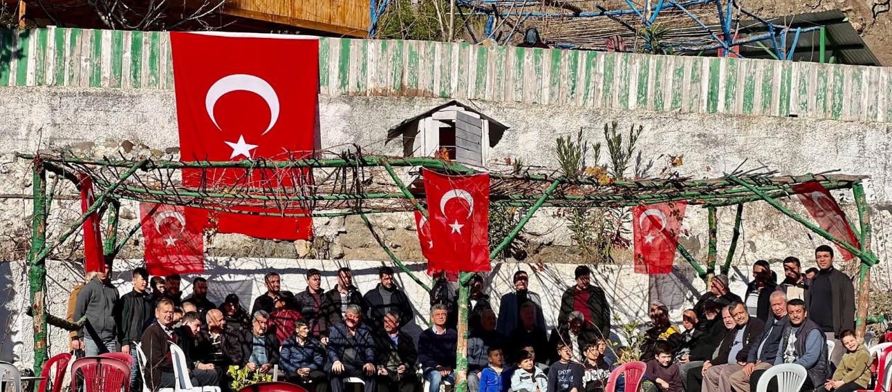 Rıza Tekerek’ten Cumhuriyet Vurgulu Bayram Mesajı (1)
