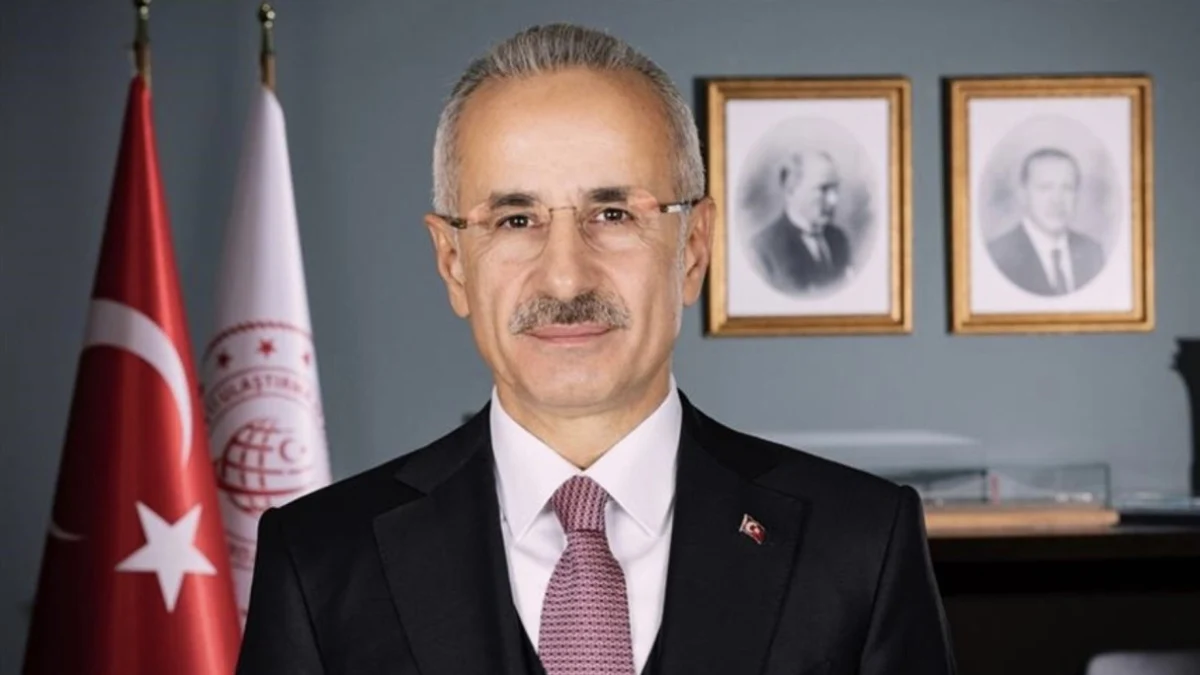 Ulaştırma Ve Altyapı Bakanı Abdulkadir Uraloğlu