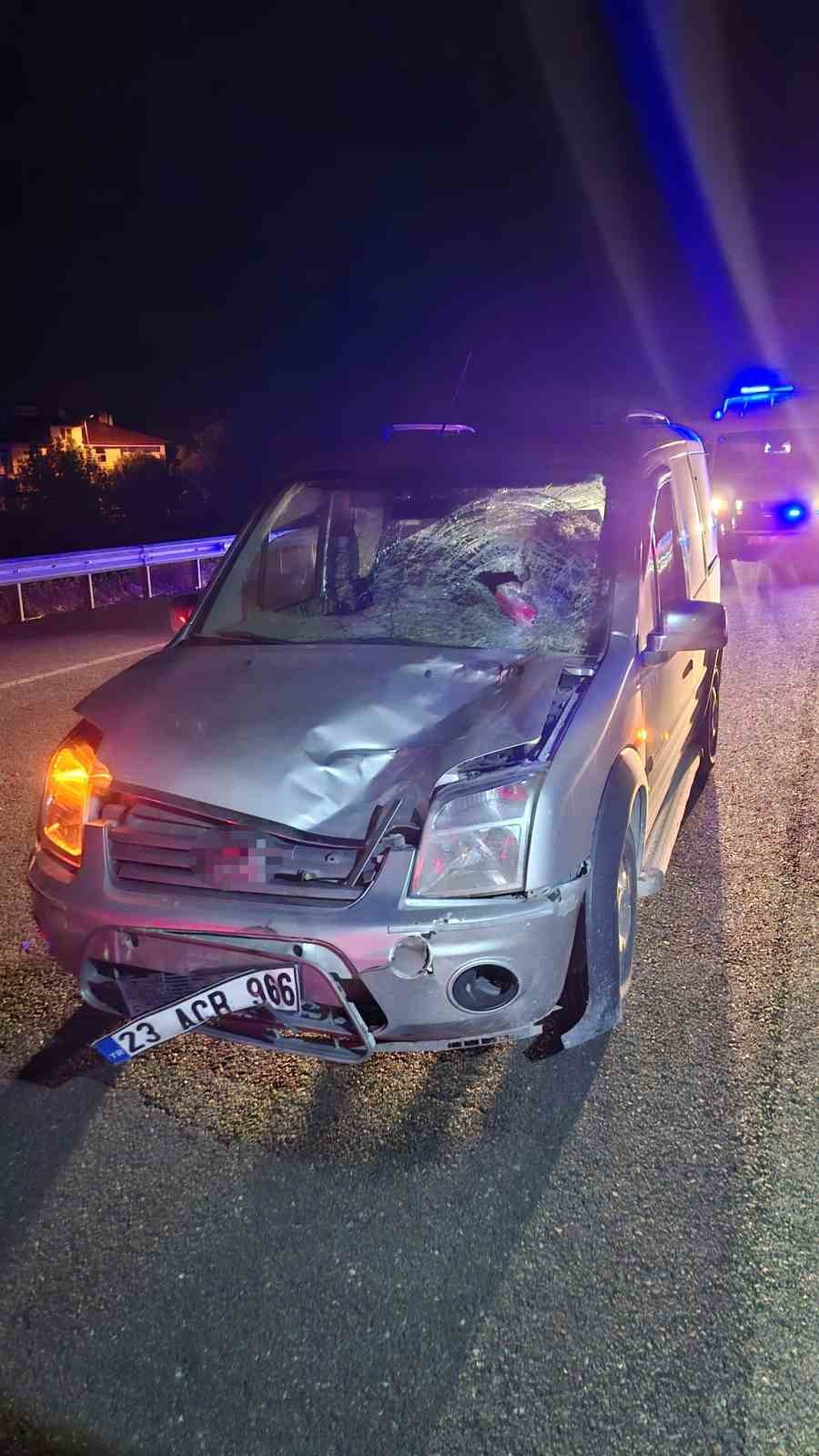 Elazığ’da Trafik Kazası Can Aldı Yolun Karşısına Geçerken Hayatını Kaybetti