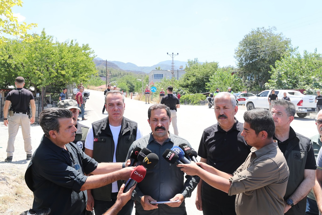 Vali Masatlı’dan Dörtyol Yangın Bölgesine İnceleme-3