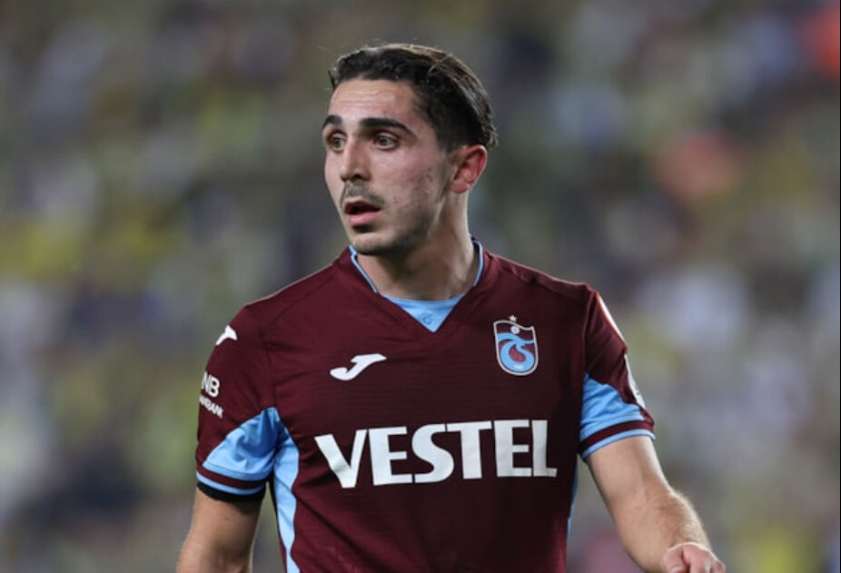 Abdülkadir Ömür Kimdir8