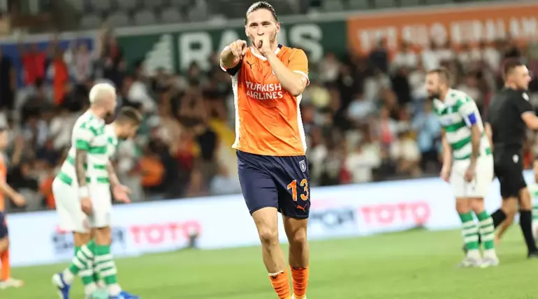 Başakşehir Fırtına Gibi 4 0'Lık Zafer4