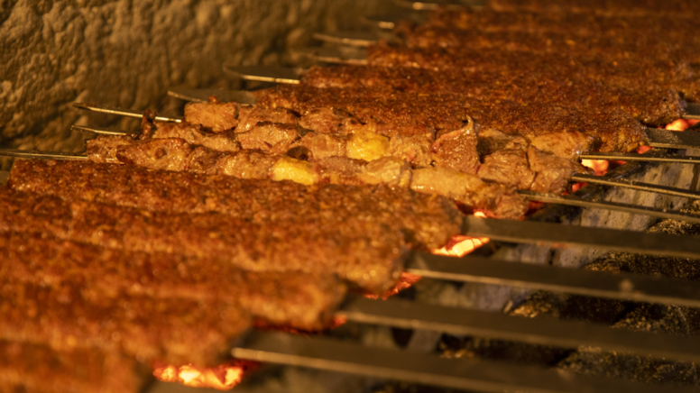 Bu Kebabı Yemek Isteyen 1