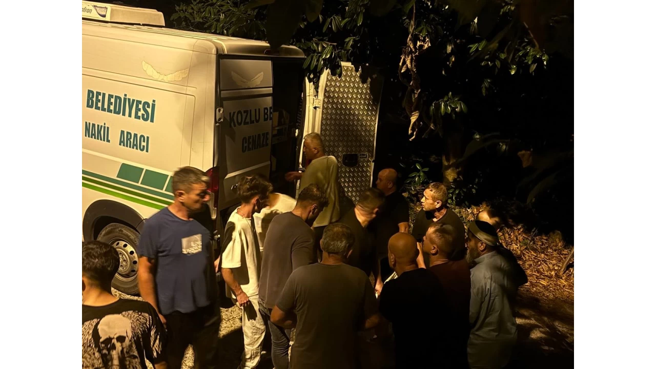 Cem Kucukun Babasi Findik Bahcesinde Olu Bulundu H1578147 31