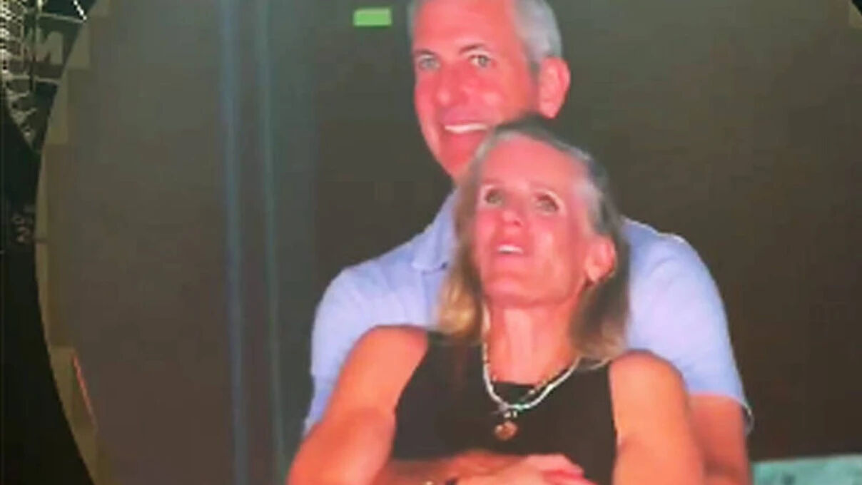 Coldplay Boston Konserinde Skandal! (1)