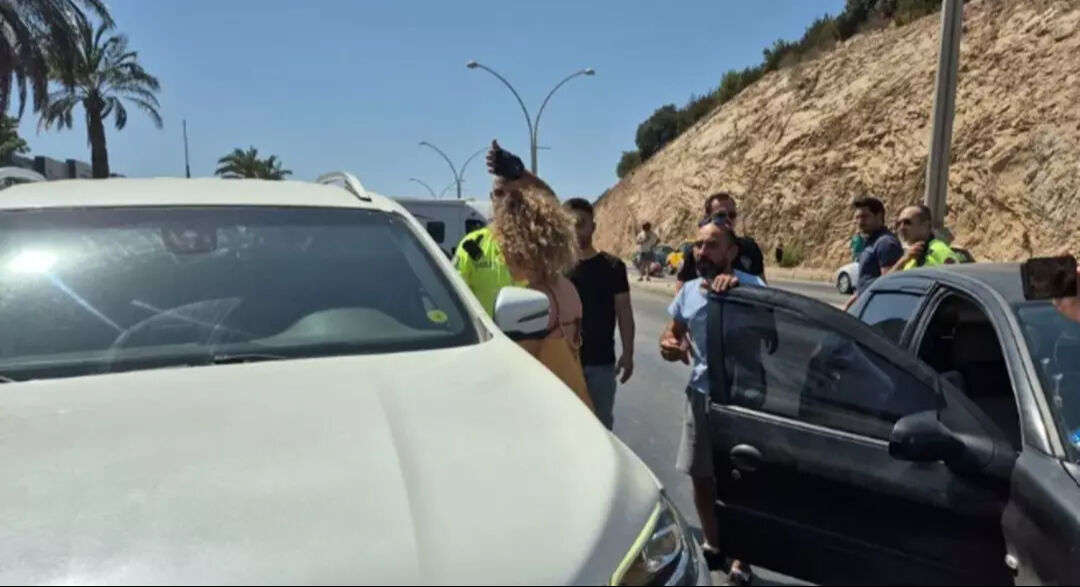 Dilan Çıtak Gözaltına Alındı, Serbest Bırakıldı (3)