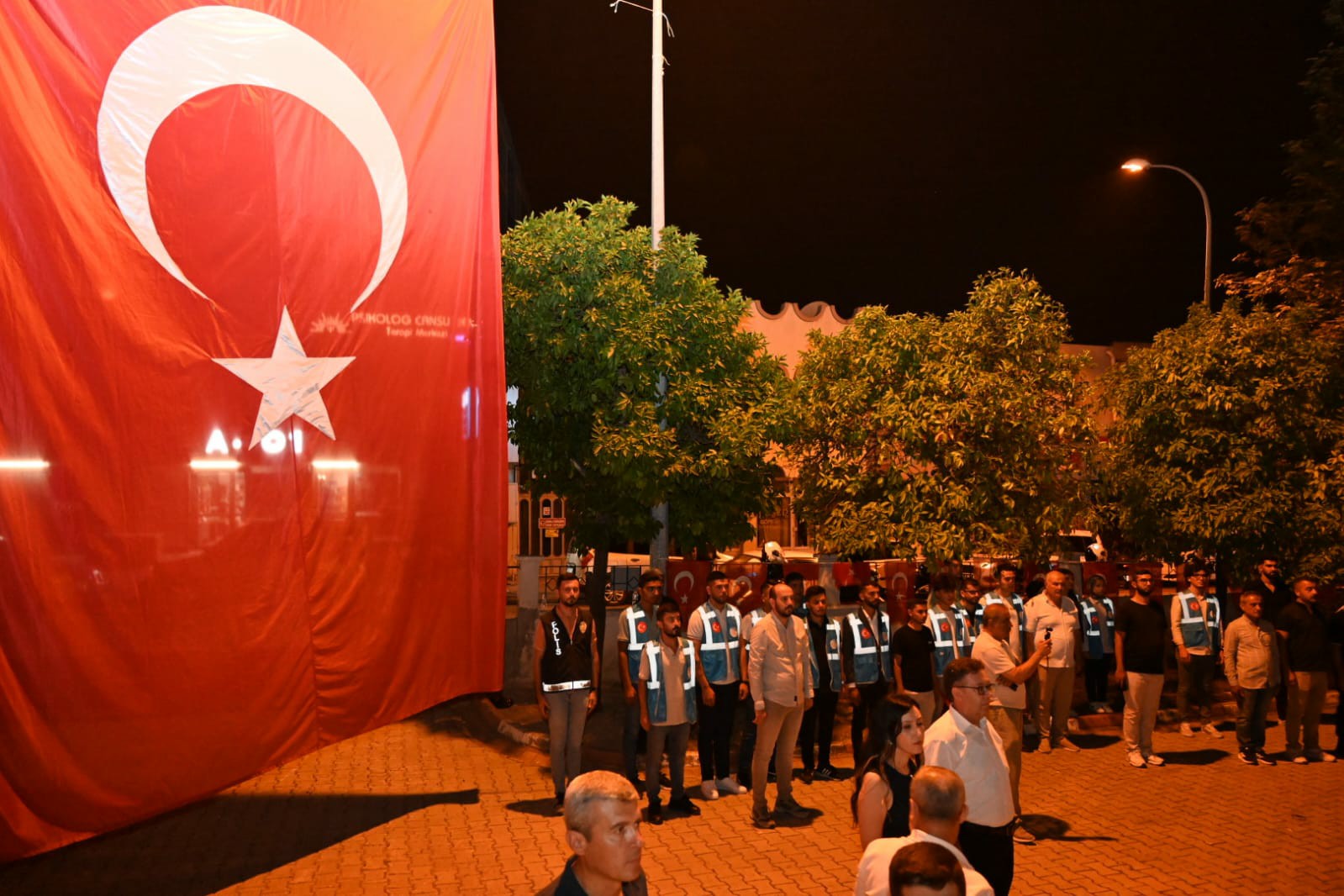 Kadirli’de 15 Temmuz’un Unutulmaz Gecesi Yeniden Yaşandı (1)