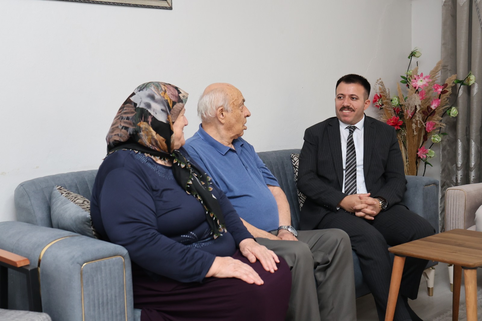 Kaymakam Kadir Yurdagül’den Şehit Selçuk Can’ın Ailesine Anlamlı Ziyaret (3)