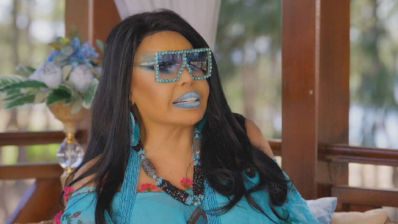Makyajsız Bülent Ersoy1