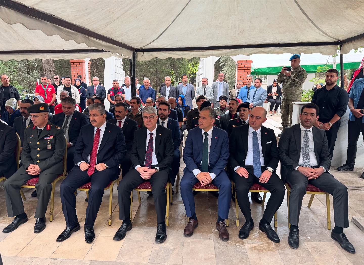 Milletvekili Seydi Gülsoy’dan 15 Temmuz Şehitlik Ziyareti7