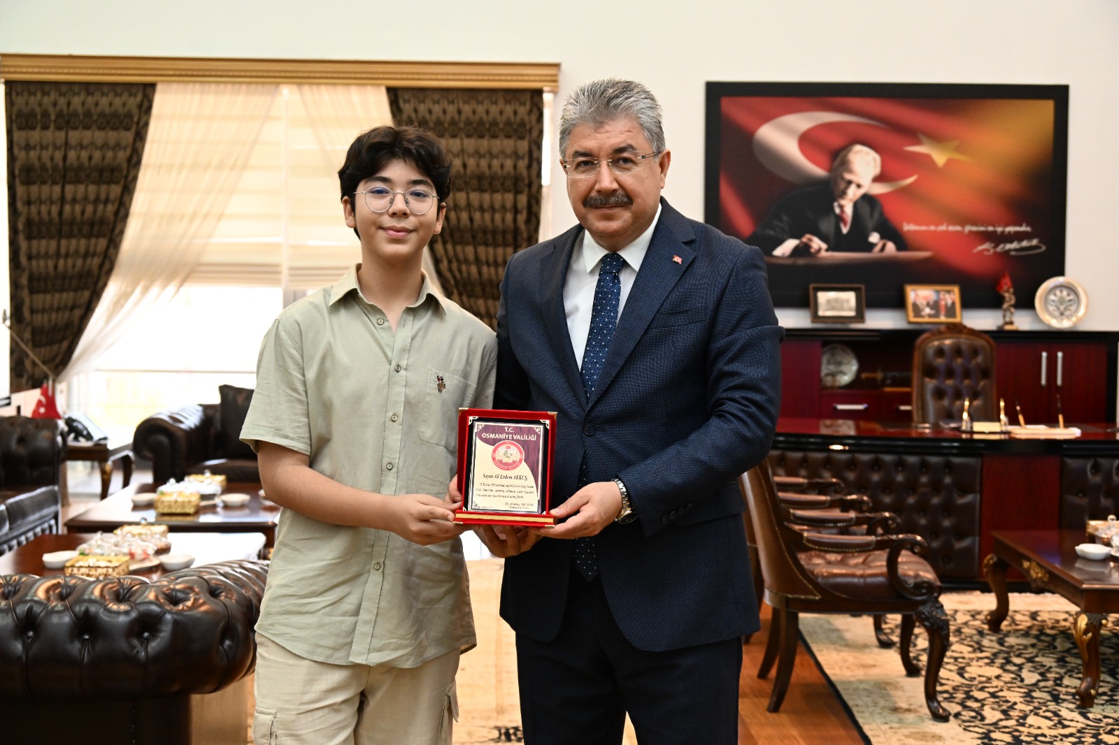 Osmaniye Valisi’nden Lgs Birincilerine Plaket5