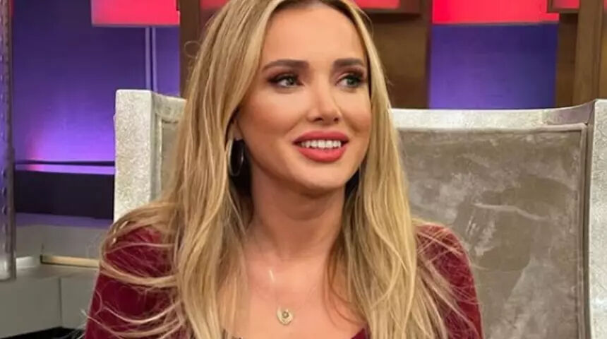 Oyuncu Meral Kaplan4