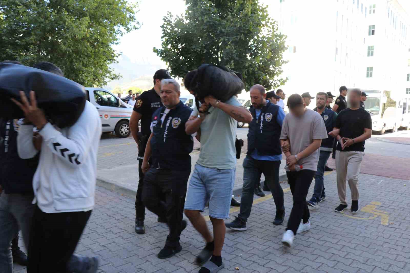 Sahte İlanla Dolandırıcılık Örgütüne Darbe İkinci Dalga Operasyonda 9 Tutuklama Daha (1)