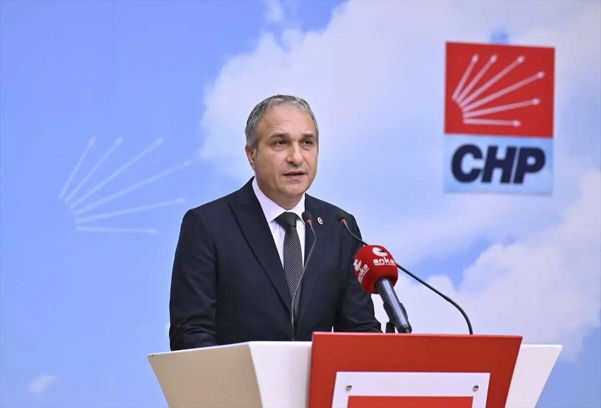 Suat Özçağdaş Kimdir5