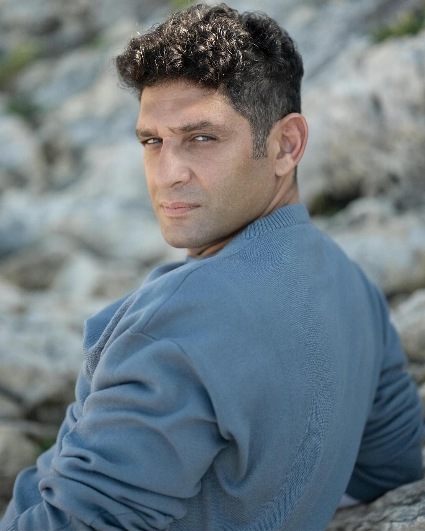 Tansel Öngel Ekranlara Geri Dönüyor “Güzelköy” Dizisinde Başrolü Üstlenecek (1)