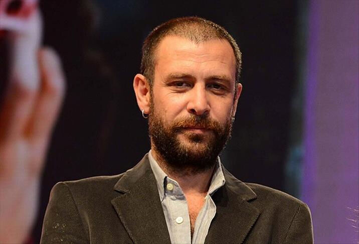 Ünlü İsimlerin Geçmişteki Meslekleri Şaşırtıyor10