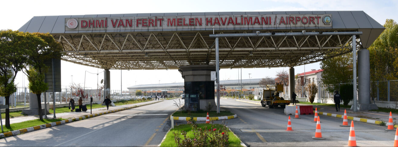 Van Havalimanı 2